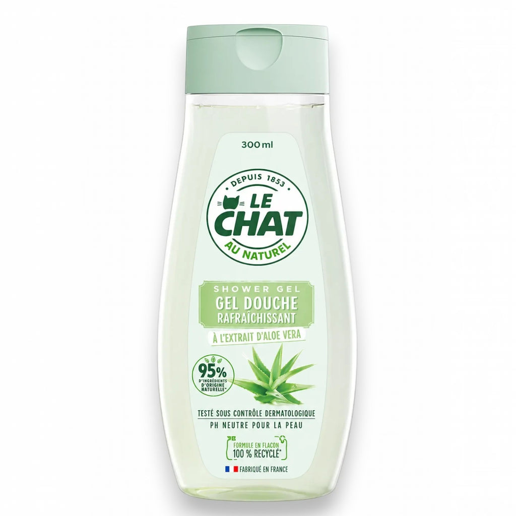 Tap2Own Le Chat Au Naturel Aloe Vera shower gel in a 300ml recycled plastic bottle with a light green cap.